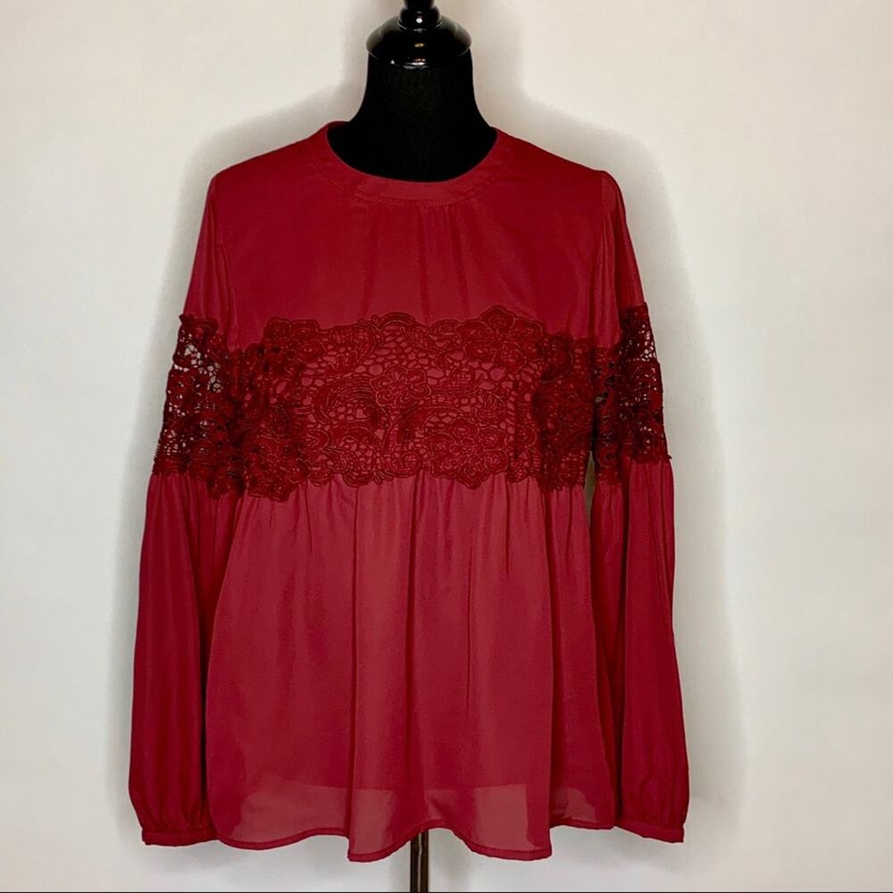 Harlowe & Graham maroon lace trim peasant top size Large NWT